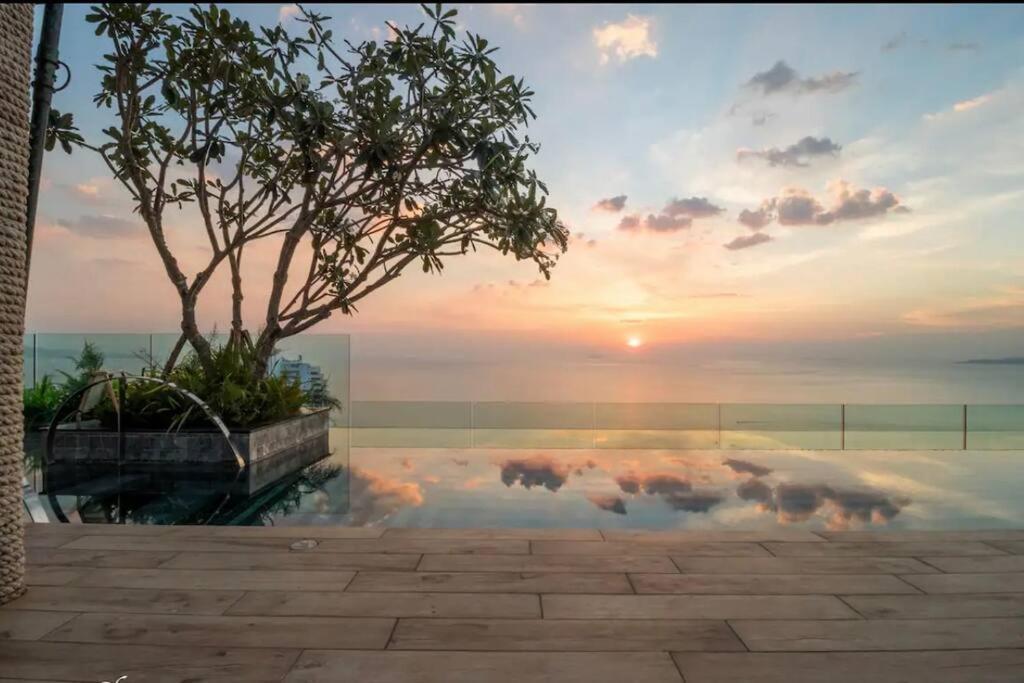 The Riviera Jomtien Apartment Luaran gambar